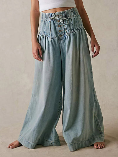 Loose Fit Wide-Leg Jeans