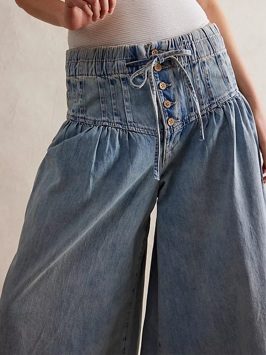 Loose Fit Wide-Leg Jeans